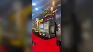 Rectificadora cilíndrica externa de carga y descarga automática con portabrocas